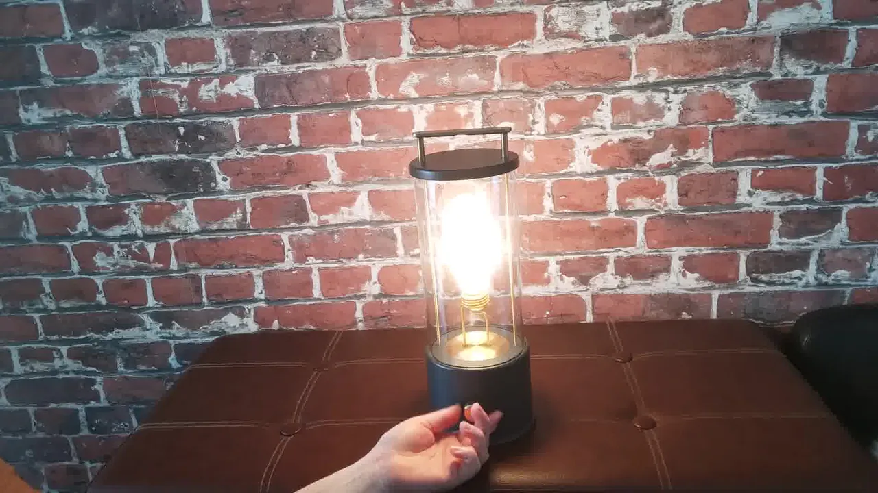 Lampe extérieur sans fil rechargeable The Muse TALA - or