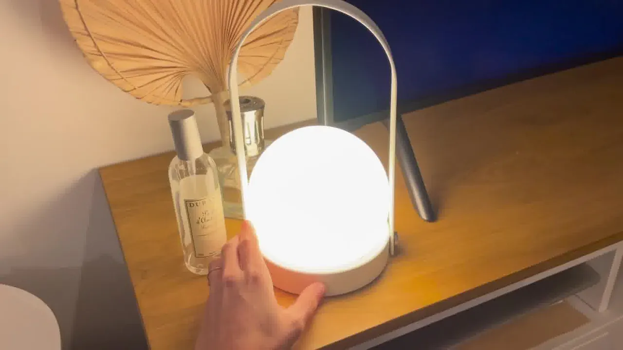 LAMPE À LED ALFA-FLEX - pour table avec fixation